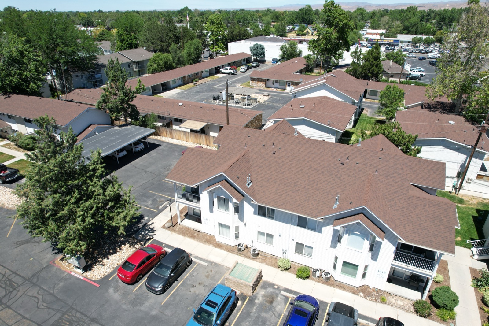 Aerial view of the Aspen Apartments community